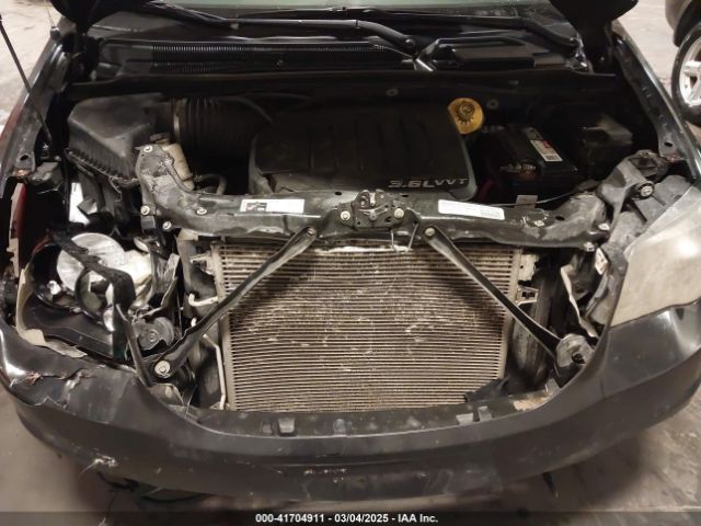 2C4RDGCG8FR518739 Dodge Grand Caravan Sxt