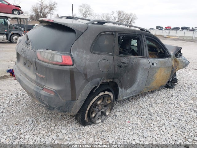 1C4PJMBX9KD329661 Jeep Cherokee Trailhawk 4x4