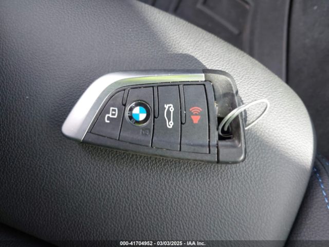 2023 BMW I4 WBY33AW01PFP87600 Photo 10