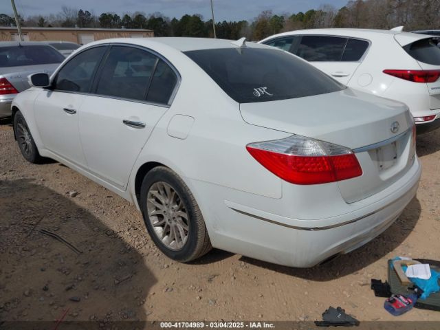 2011 HYUNDAI GENESIS KMHGC4DE4BU117560 Photo 2
