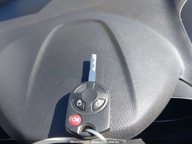 1FMCU9GD0JUA40096 Ford ESCAPE SE