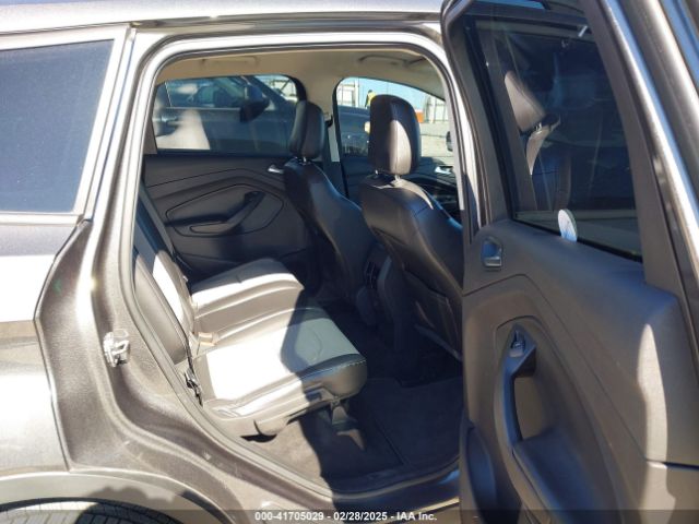 1FMCU9GD0JUA40096 Ford ESCAPE SE