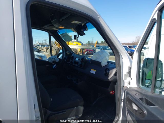 W1Y4ECHY5NT081741 Mercedes-Benz Sprinter 2500 High Roof V6