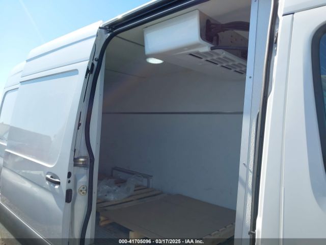 W1Y4ECHY5NT081741 Mercedes-Benz Sprinter 2500 High Roof V6