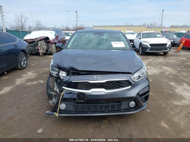 3KPF24ADXKE055613 KIA Forte Lxs