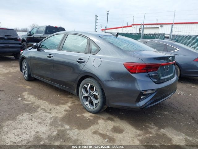 3KPF24ADXKE055613 KIA Forte Lxs