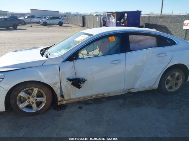 1G1ZC5ST2MF087009 Chevrolet Malibu Fwd 1fl