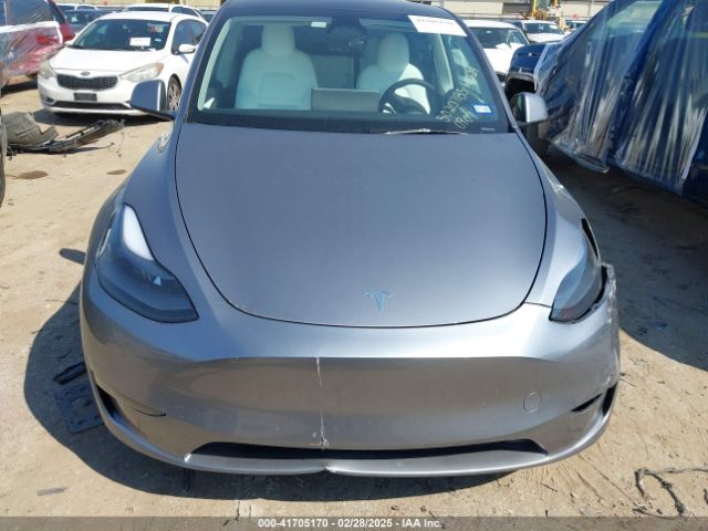 7SAYGDEE5RA290907 Tesla Model Y Long Range Dual Motor All-wheel Drive