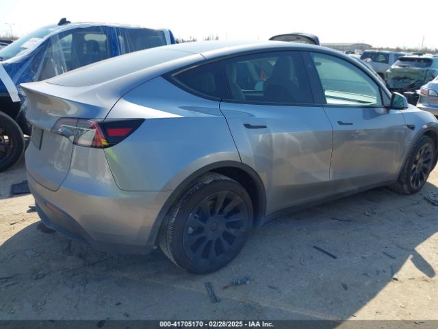 7SAYGDEE5RA290907 Tesla Model Y Long Range Dual Motor All-wheel Drive