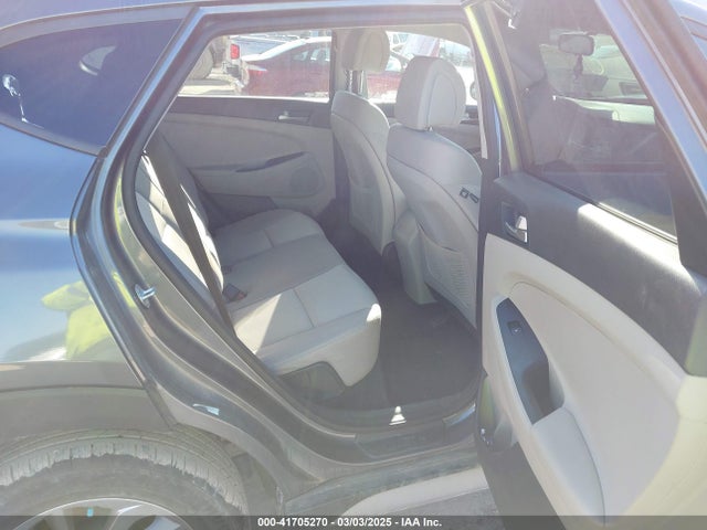 Hyundai TUCSON SEL 2018 KM8J3CA44JU756791 Image 8