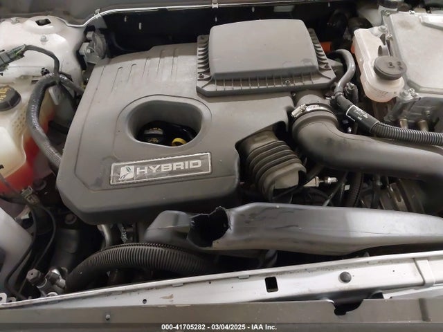 3FA6P0MU8KR272811 Ford Fusion Hybrid Sel