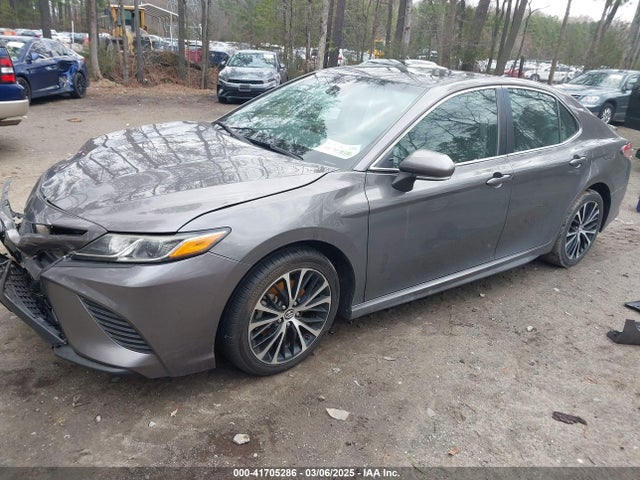 4T1B11HK5KU800821 Toyota CAMRY SE