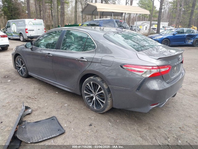 4T1B11HK5KU800821 Toyota CAMRY SE