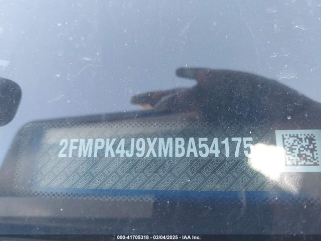 2FMPK4J9XMBA54175 Ford EDGE SEL