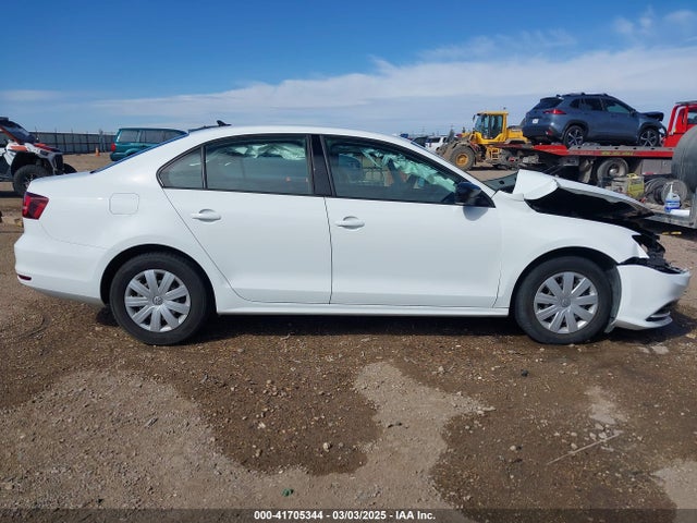 3VW267AJ6GM408238 Volkswagen Jetta 1.4t S