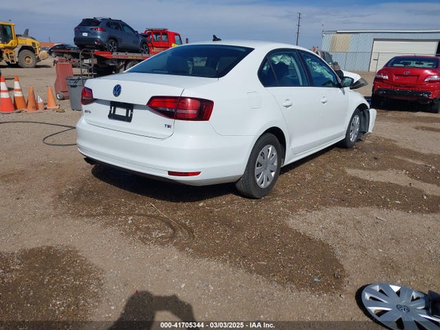 3VW267AJ6GM408238 Volkswagen Jetta 1.4t S