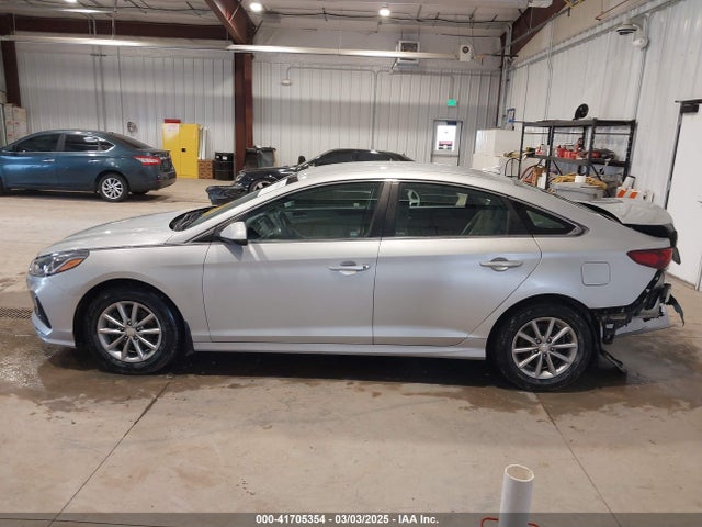 Hyundai SONATA SE 2019 5NPE24AF2KH731531 Image 14