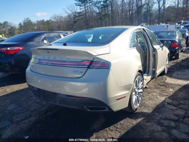 3LN6L2G9XGR605070 Lincoln MKZ