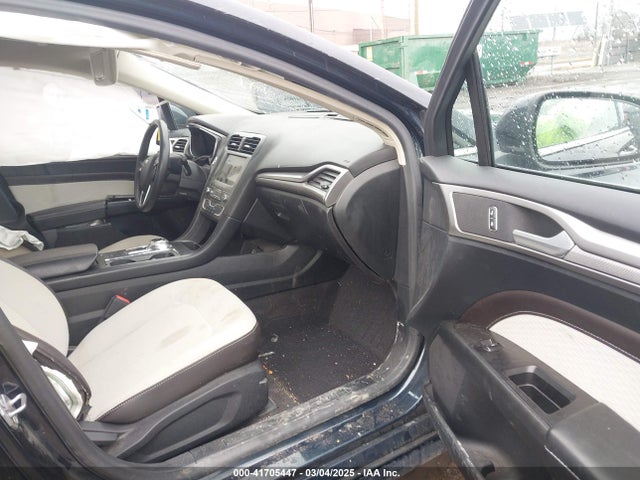 Ford FUSION SE 2020 3FA6P0HD8LR253705 Image 5