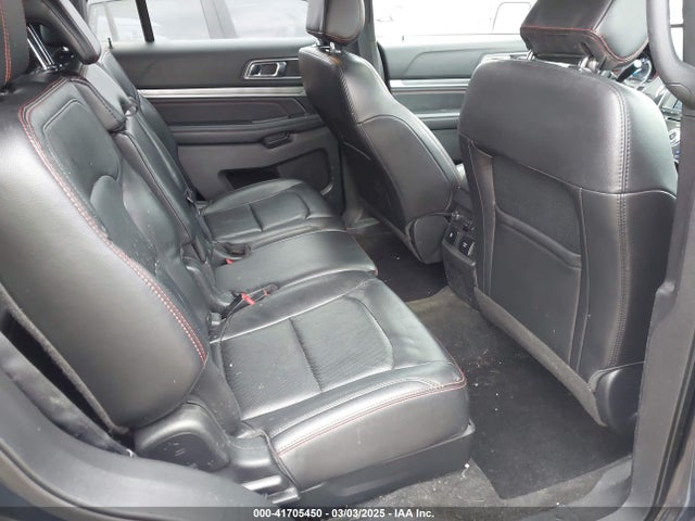 1FM5K8GT7HGC82568 Ford EXPLORER SPORT