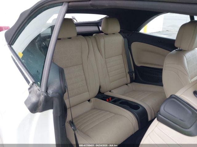 W04WT3N59GG140518 Buick Cascada Premium