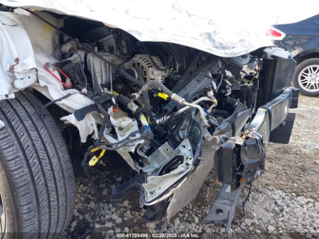 3KPF24AD9PE685694 KIA Forte Lxs