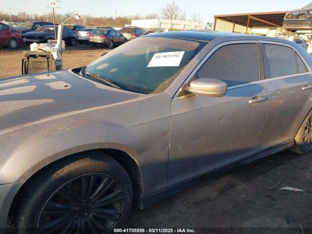 Chrysler 300 300s 2014 2C3CCABG9EH160082 Image 14