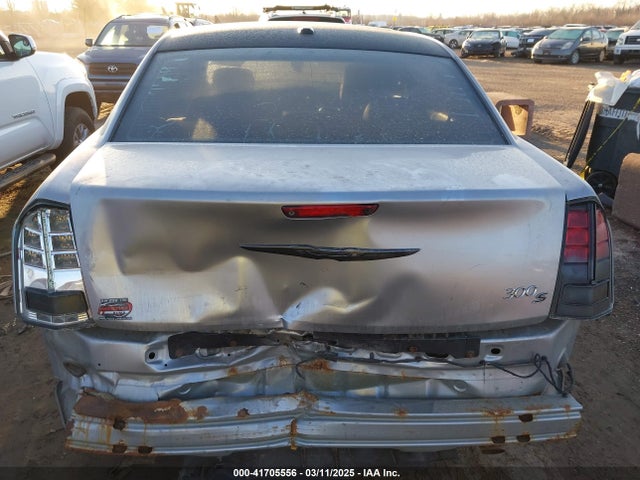 Chrysler 300 300s 2014 2C3CCABG9EH160082 Image 16