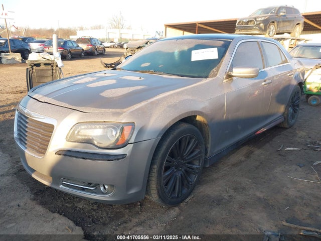 Chrysler 300 300s 2014 2C3CCABG9EH160082 Image 2