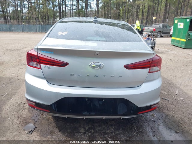 Hyundai ELANTRA SEL 2020 5NPD84LF9LH551715 Image 16