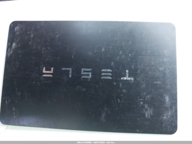 7SAYGDEDXSF242013 Tesla Model Y