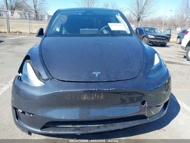 7SAYGDEDXSF242013 Tesla Model Y