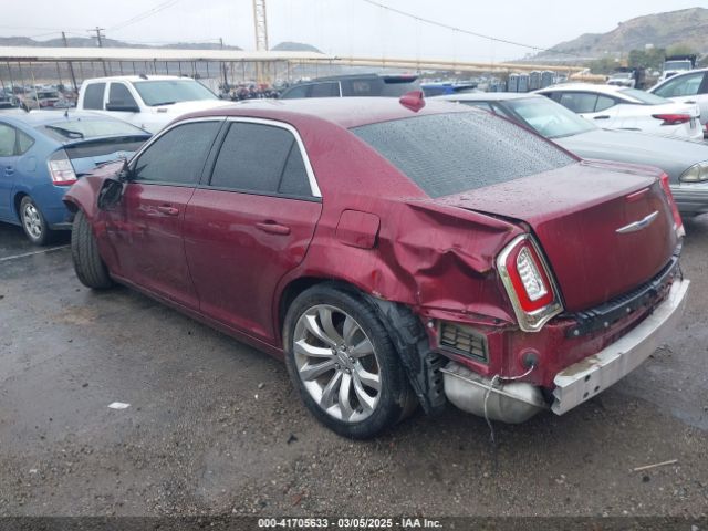 2019 CHRYSLER 300 2C3CCAAG2KH591814 Photo 2