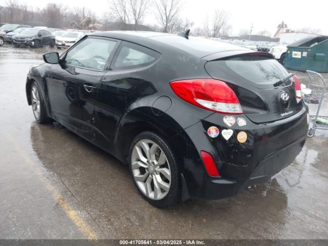 KMHTC6AD2FU229849 Hyundai Veloster
