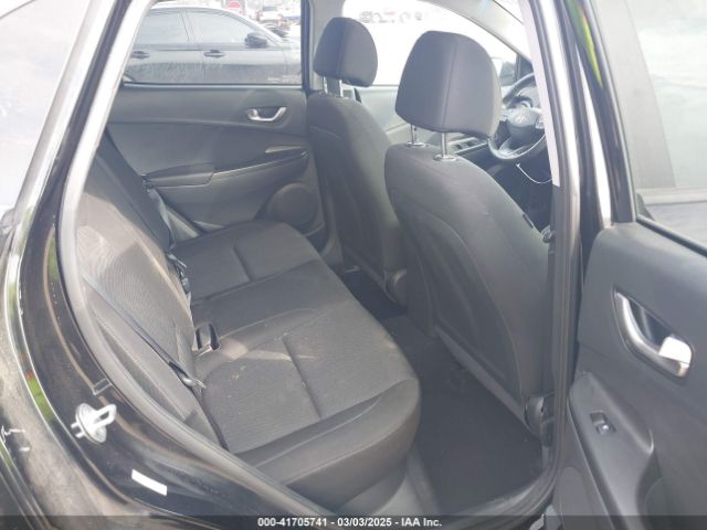 KM8K32AB8NU926993 Hyundai Kona Sel