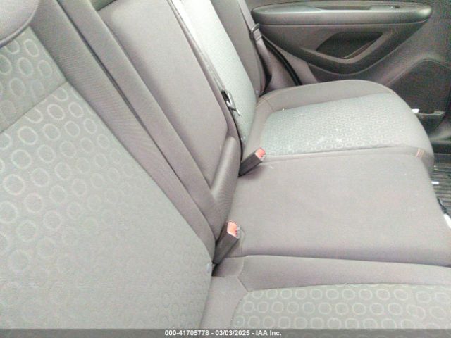 KL7CJKSB0MB322634 Chevrolet Trax Fwd Ls