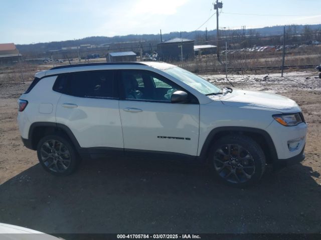 3C4NJDEB5MT584554 Jeep Compass 80th Anniversary 4x4