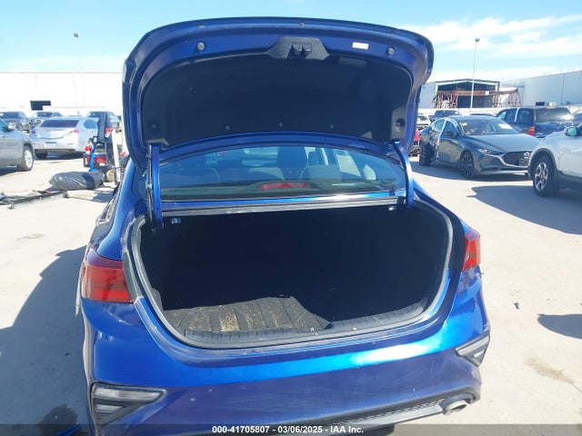 KIA Forte Lxs 2019 3KPF24AD1KE010320 Image 18