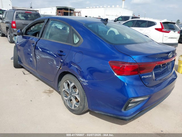 KIA Forte Lxs 2019 3KPF24AD1KE010320 Image 3