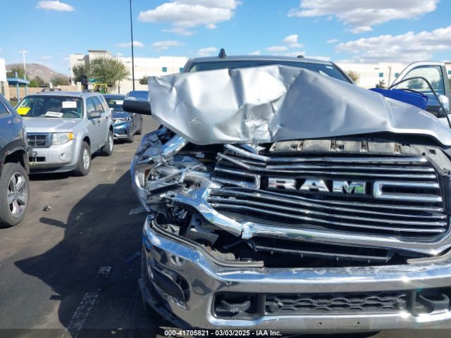 3C6UR5FJ8NG386875 RAM 2500 Laramie  4x4 6'4 Box