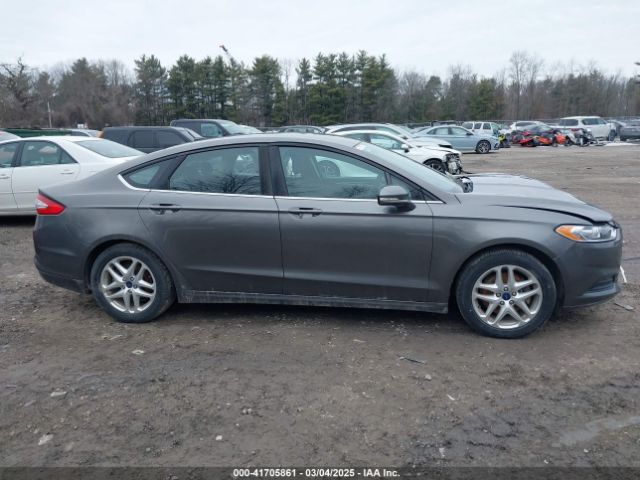 1FA6P0H73E5381222 Ford FUSION SE