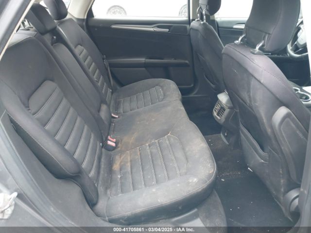 1FA6P0H73E5381222 Ford FUSION SE