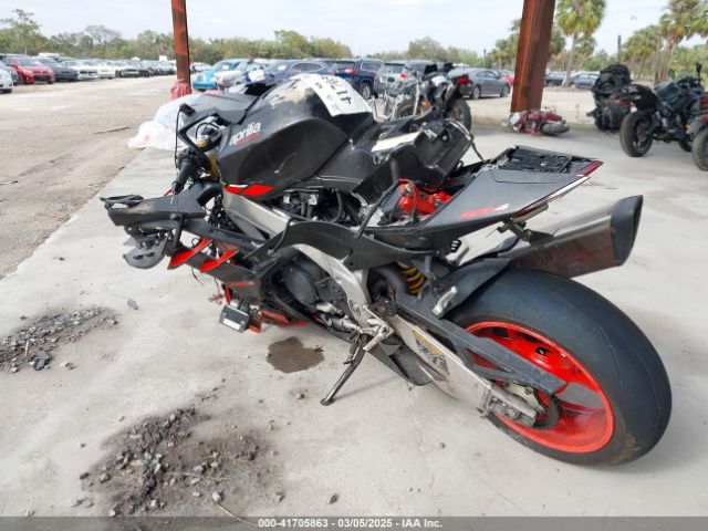 2023 APRILIA RSV4 ZD4KYUA0XPS000761 Photo 2
