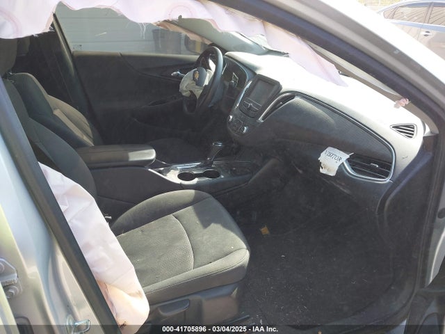 1G1ZE5ST1GF217926 Chevrolet MALIBU 1LT
