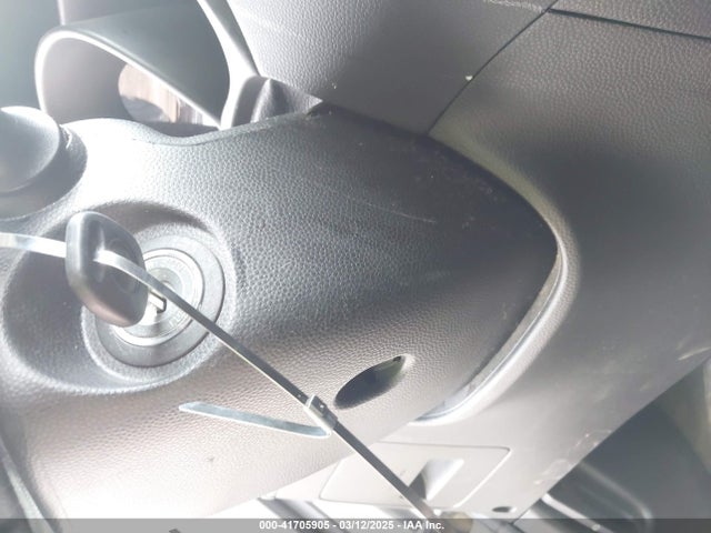KNDJN2A25F7800777 KIA Soul