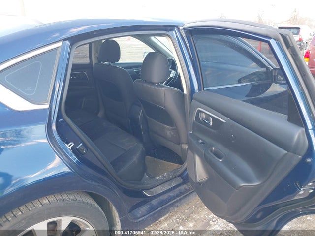 1N4AL3AP2HN311779 Nissan Altima 2.5 Sr
