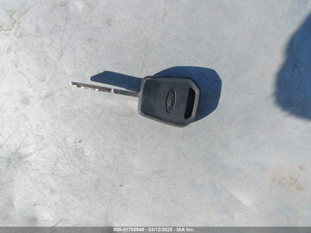 1FTMF1C84HFA09848 Ford F-150 Xl