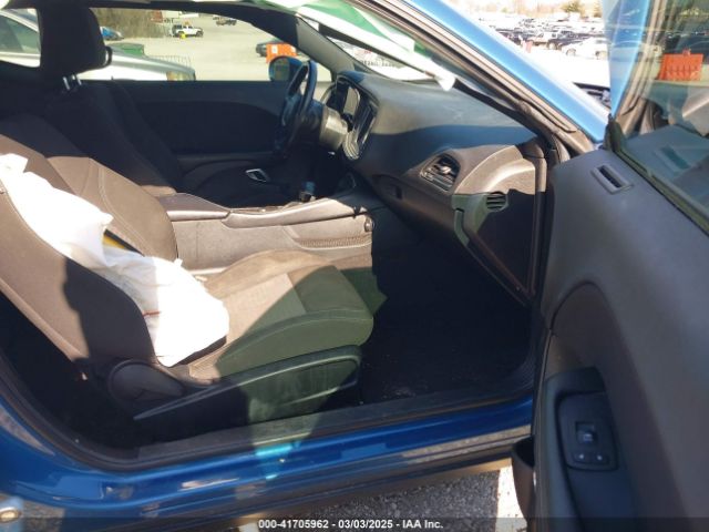 2C3CDZAG6LH227778 Dodge Challenger Sxt
