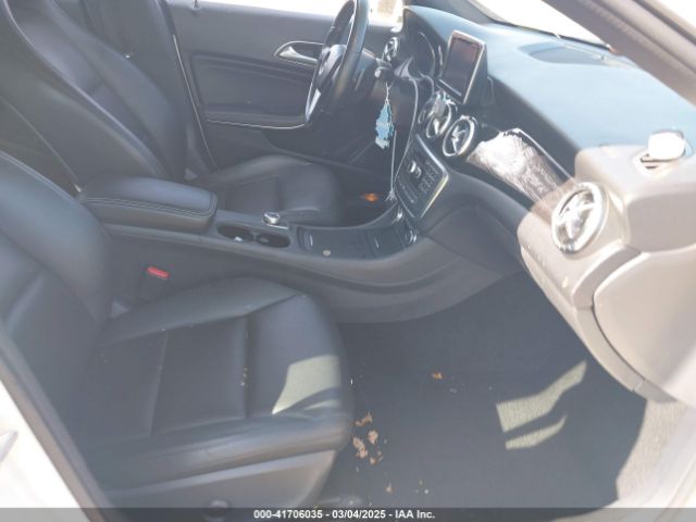 2014 MERCEDES-BENZ CLA 250 WDDSJ4GB6EN120468 Photo 4