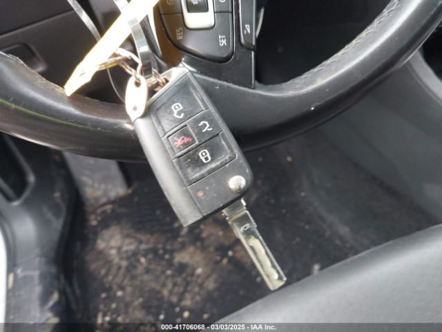 3VWC17AU3GM521884 Volkswagen Golf Sportwagen Tsi Limited Edition